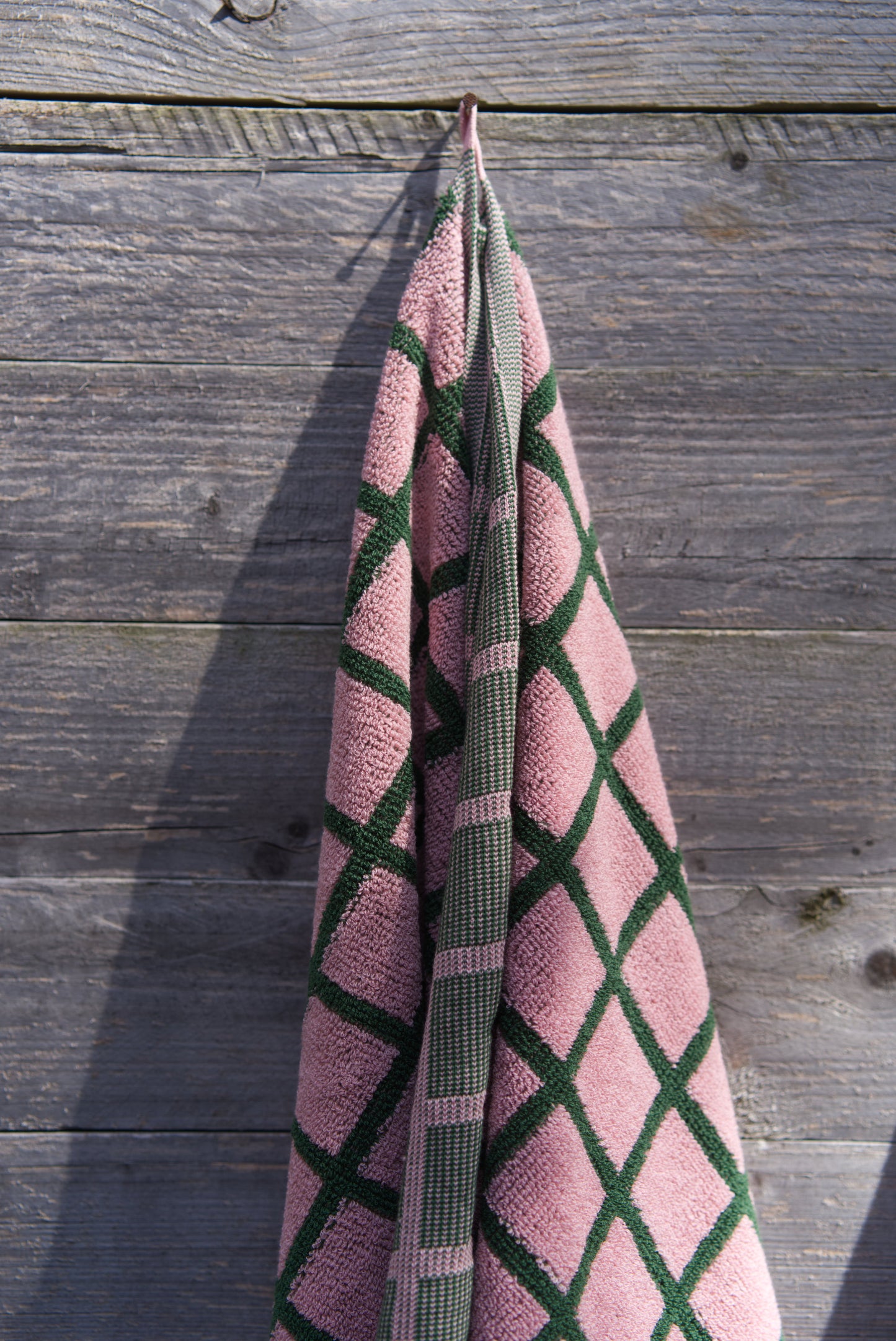 Tiles Bath Towel | Pink & Green