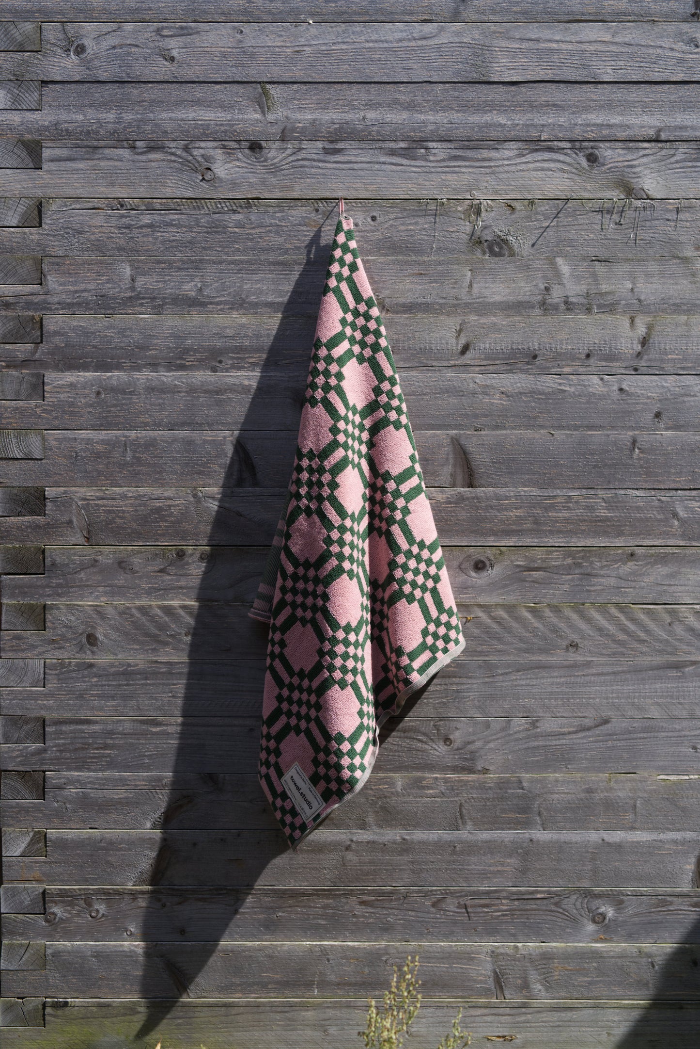 Weave Bath Towel | Pink & Green