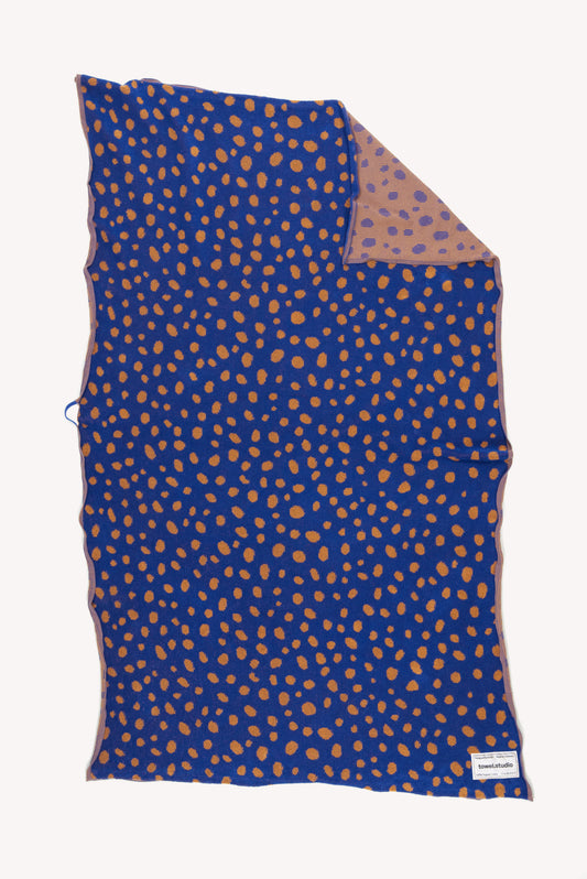 Pebbles Beach Towel | Azure & Chestnut