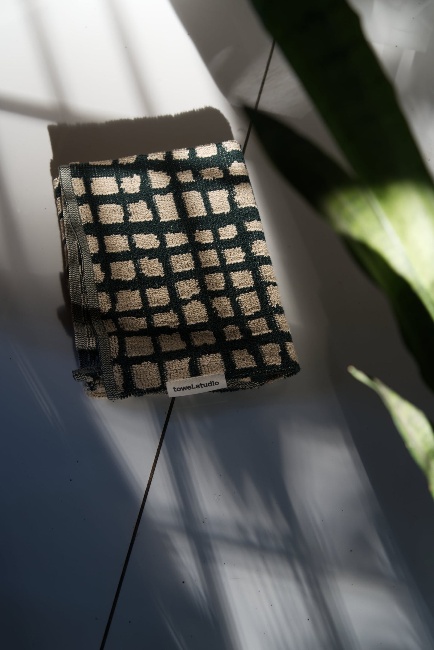 Bold Grid Guest Towel | Forest Green