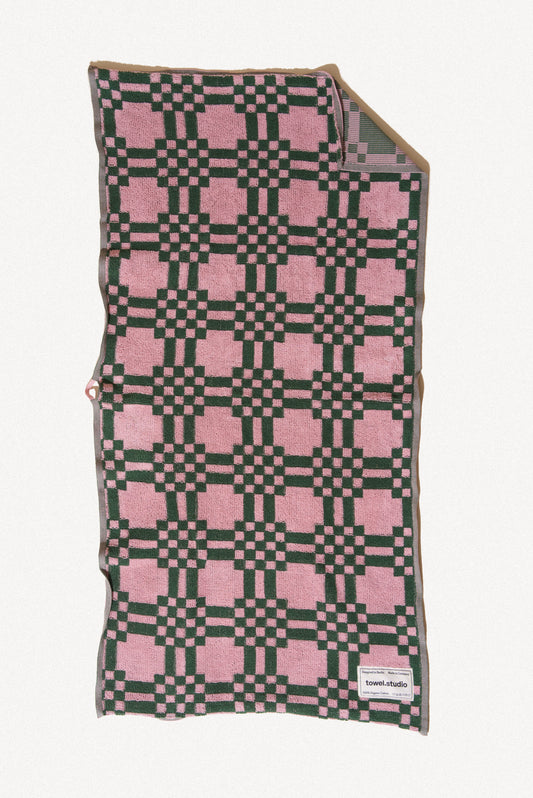 Weave Gym Towel | Pink & Green