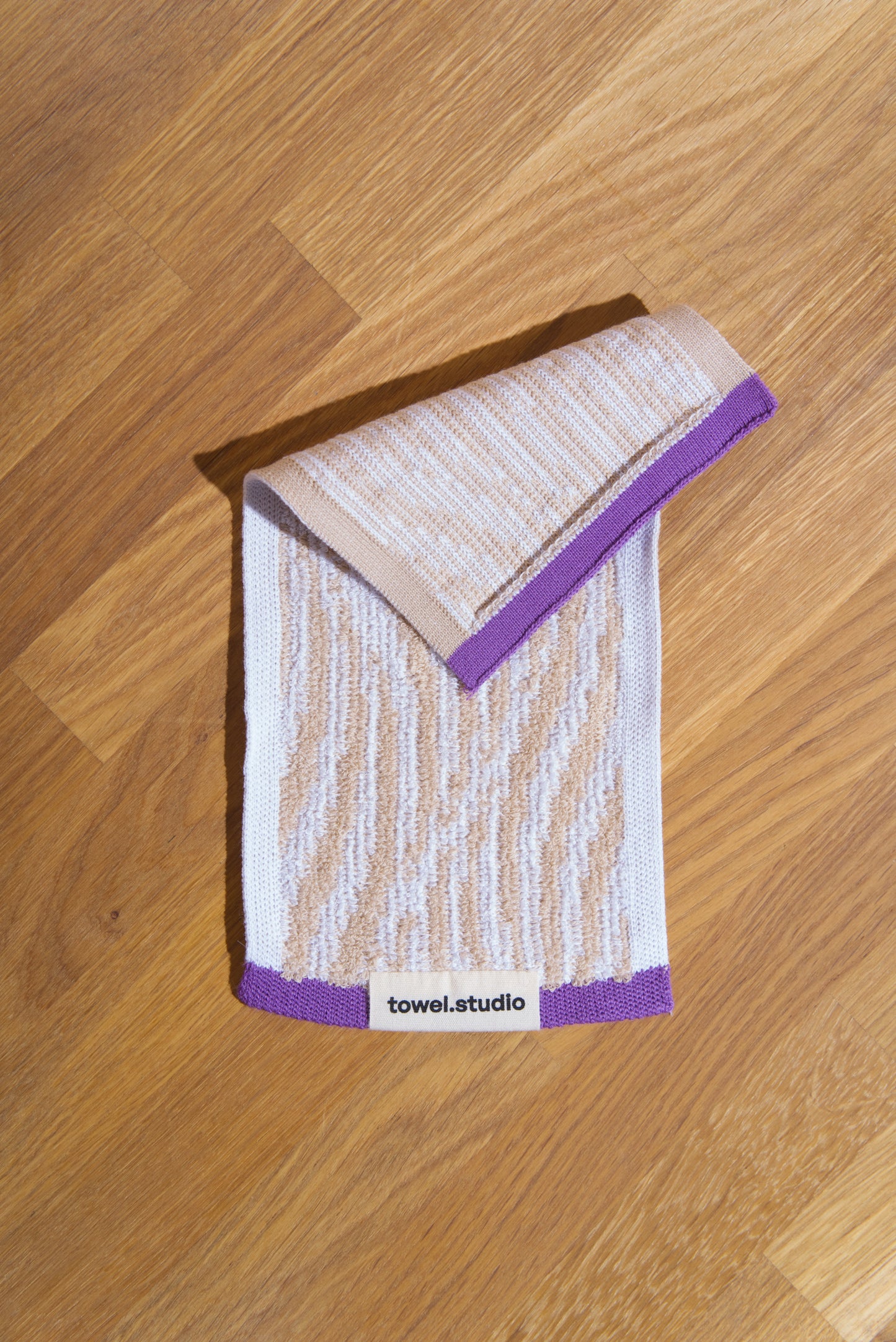 River Pocket Towel | Bubble Bath