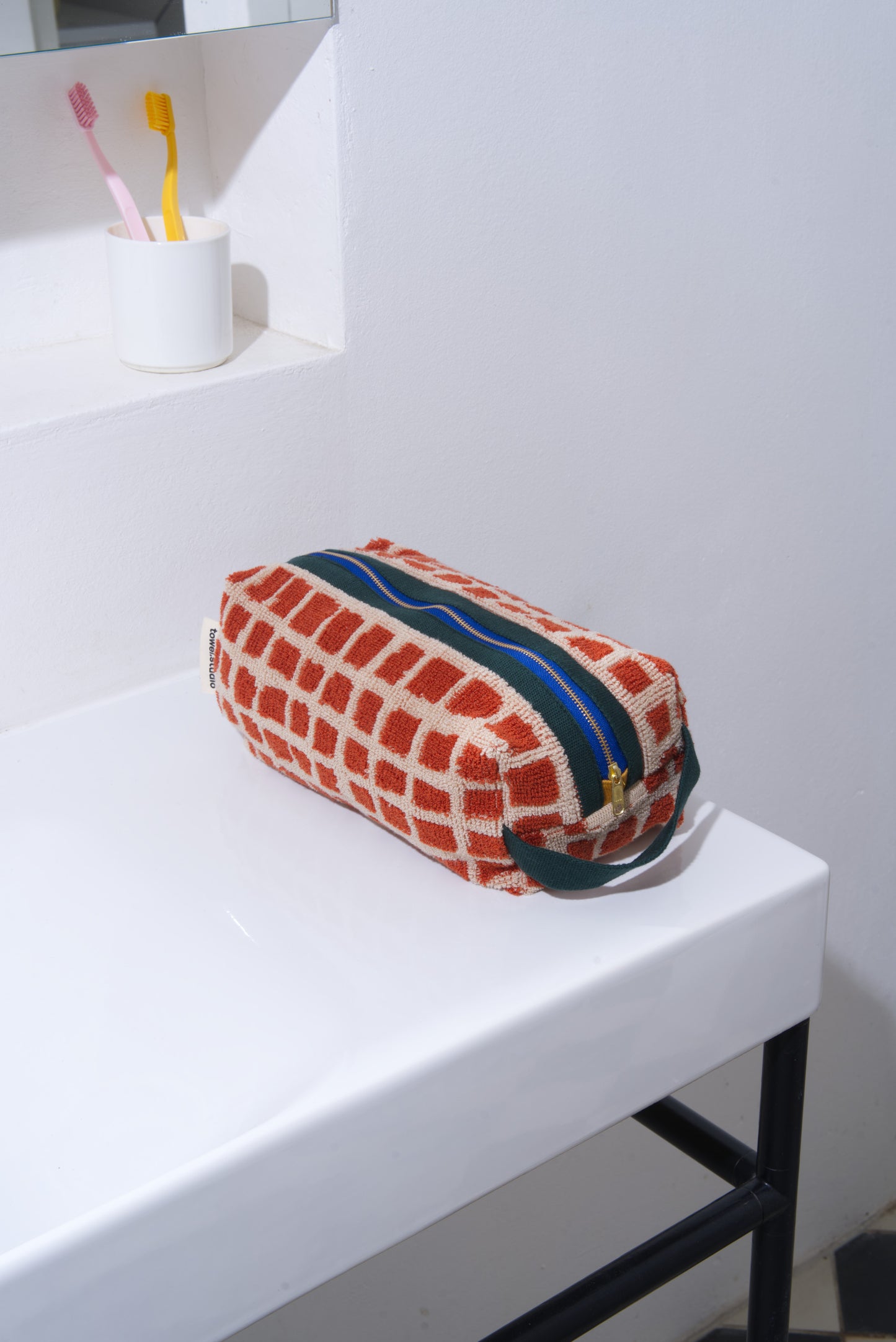 Bold Grid Toiletry Bag | Barn | Large